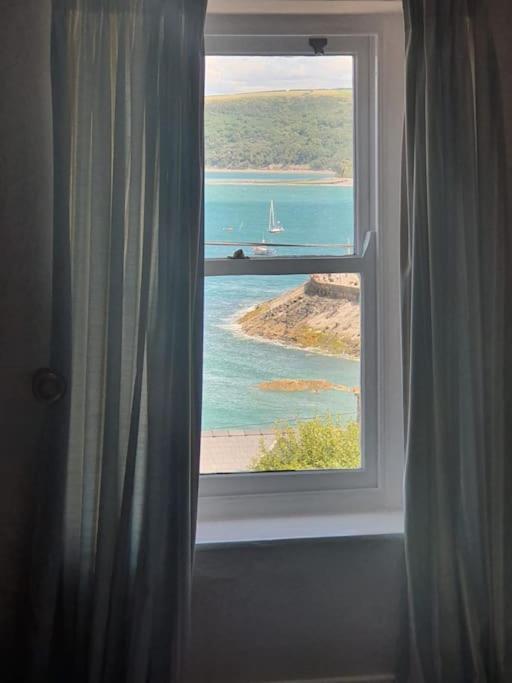 فيلا Arvonia Sleeps 7, Sea Views, Dog Friendly نيو كي المظهر الخارجي الصورة